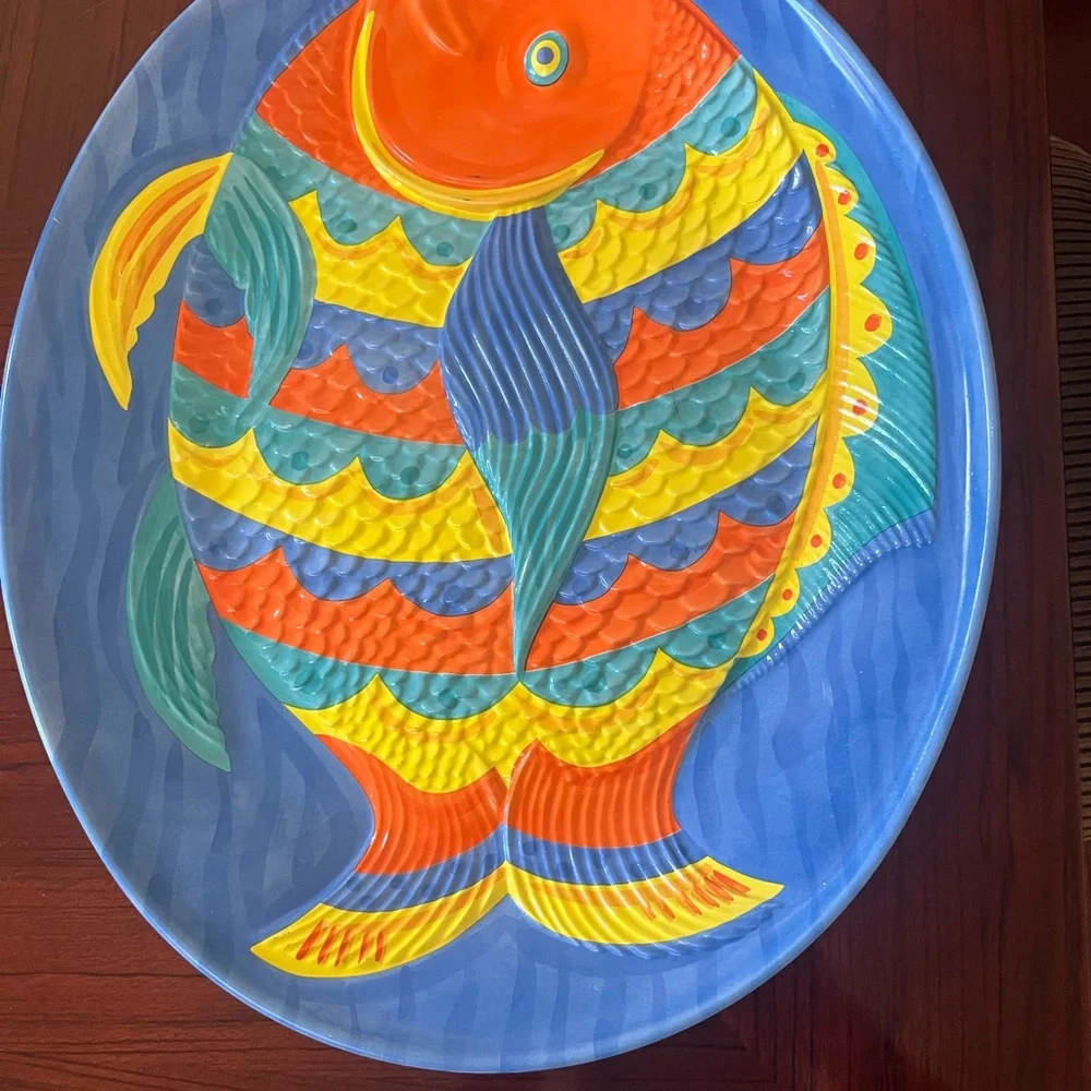 Colorful Fish-Shaped platter/ Firm Price